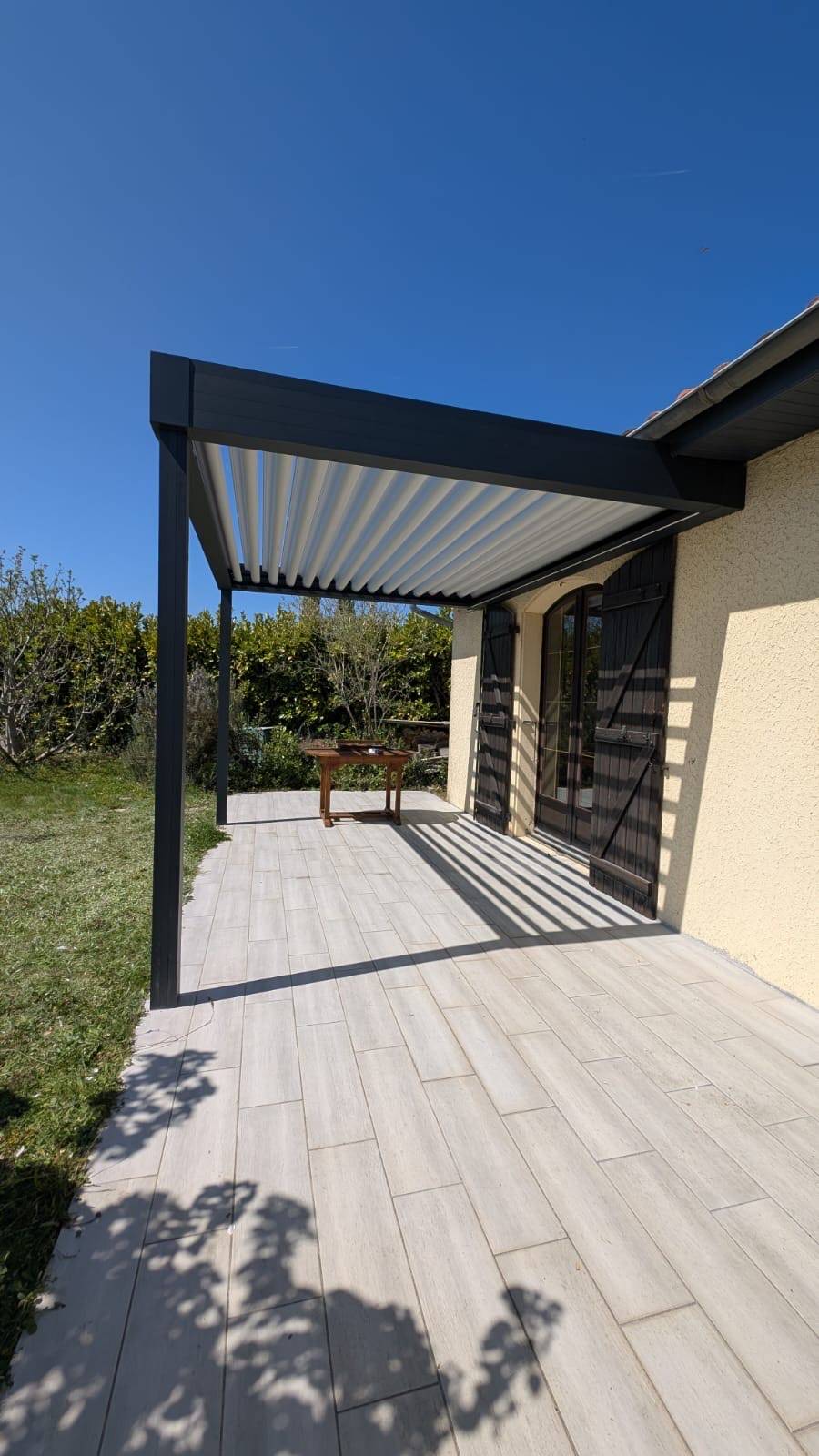 installateur de pergola bioclimatique sur mesure Lacroix Falgarde 31