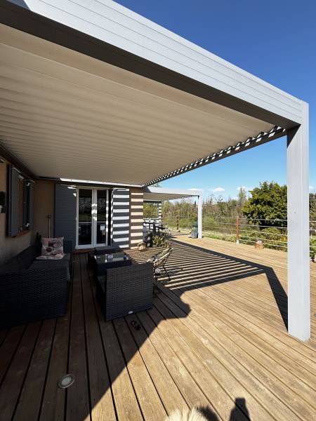 Installateur pergola bioclimatique à Toulouse et Portet-sur-Garonne