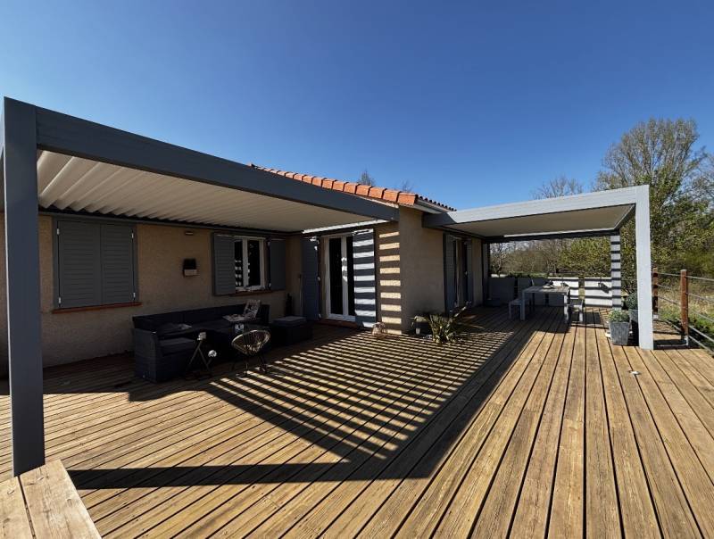 Pergola bioclimatique DISTRAL Toulouse sur mesure