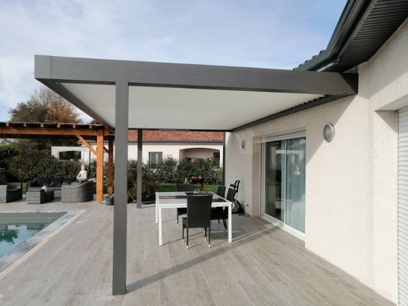 pergola alu bioclimatique à lames orientables sur mesure tarif toulouse 31